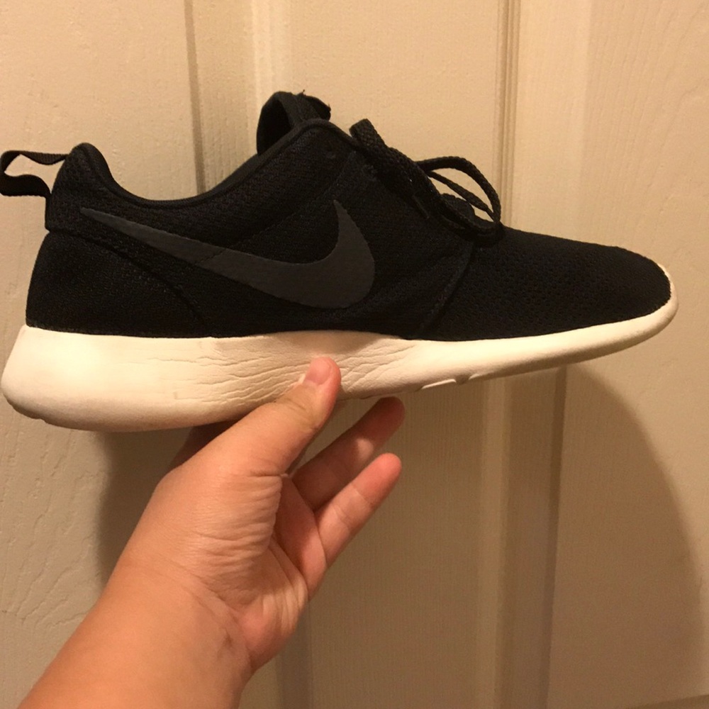 Nike roshi